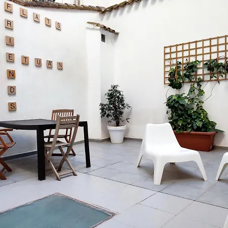 Flats Friends Tetuan * فالنسيا