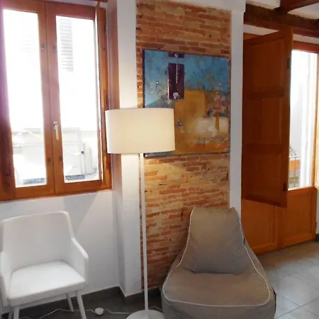 Flats Friends Tetuan شقة *